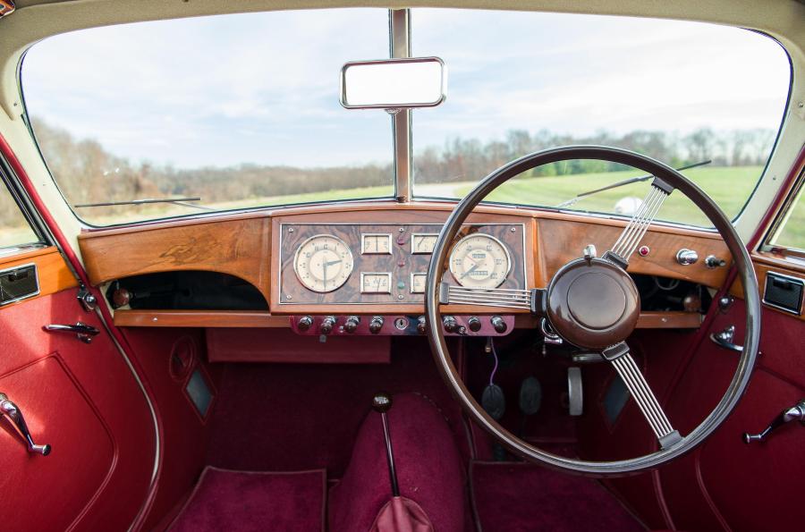 Торпедо Riley RMD Convertible 1949 года  (фото 15 из 21)